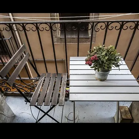 Appartement Beautiful Studio In El Born